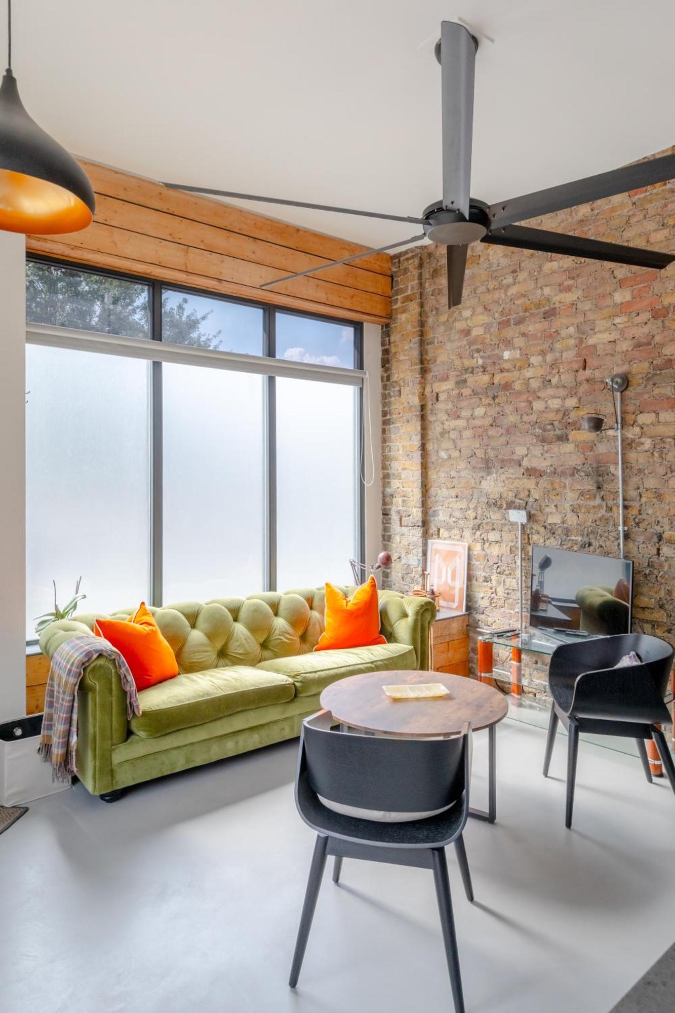 Sleek & 1bd Flat - Battersea Park Londen
